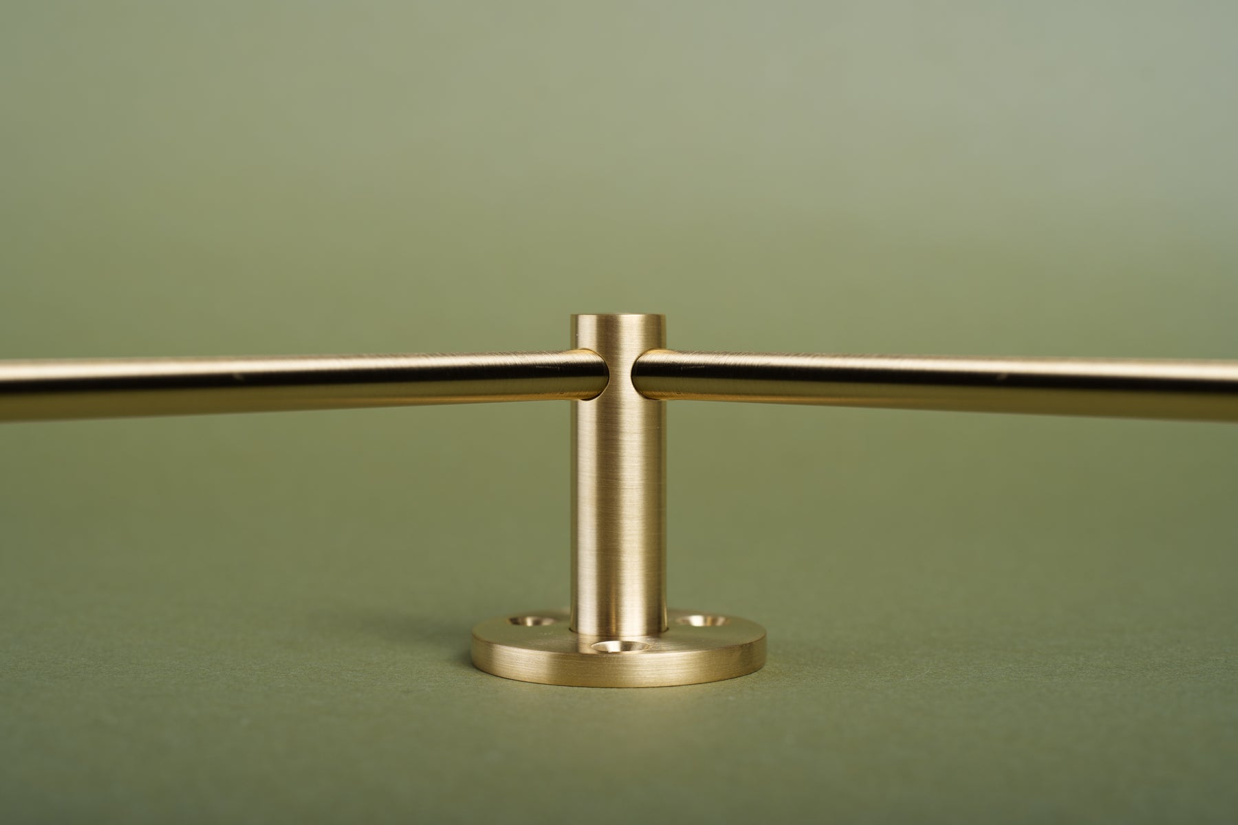 Tipping Rail Corner Post - Solid Brass | The Origin Gallery Rail ...