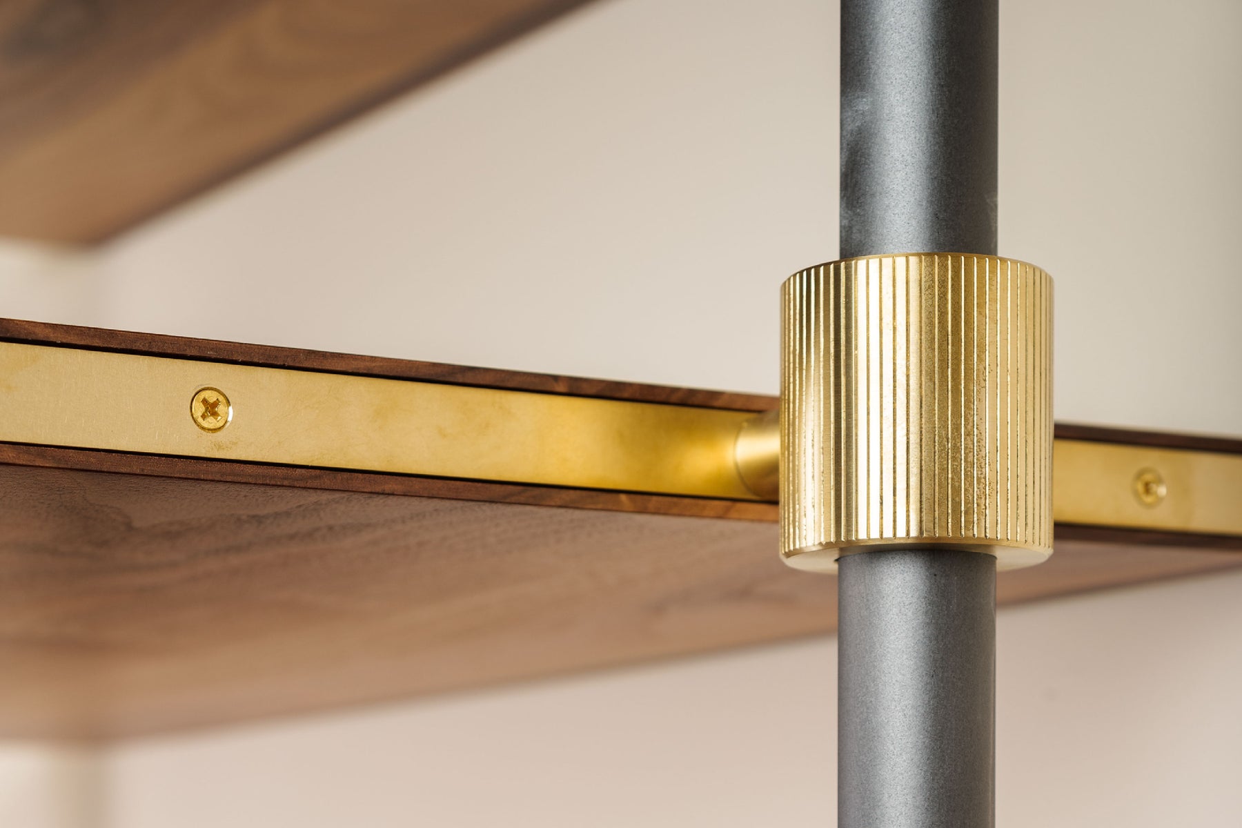 Lock Coler The Hold | Lock Collar for 1 ¼” tube – Brass Hardware